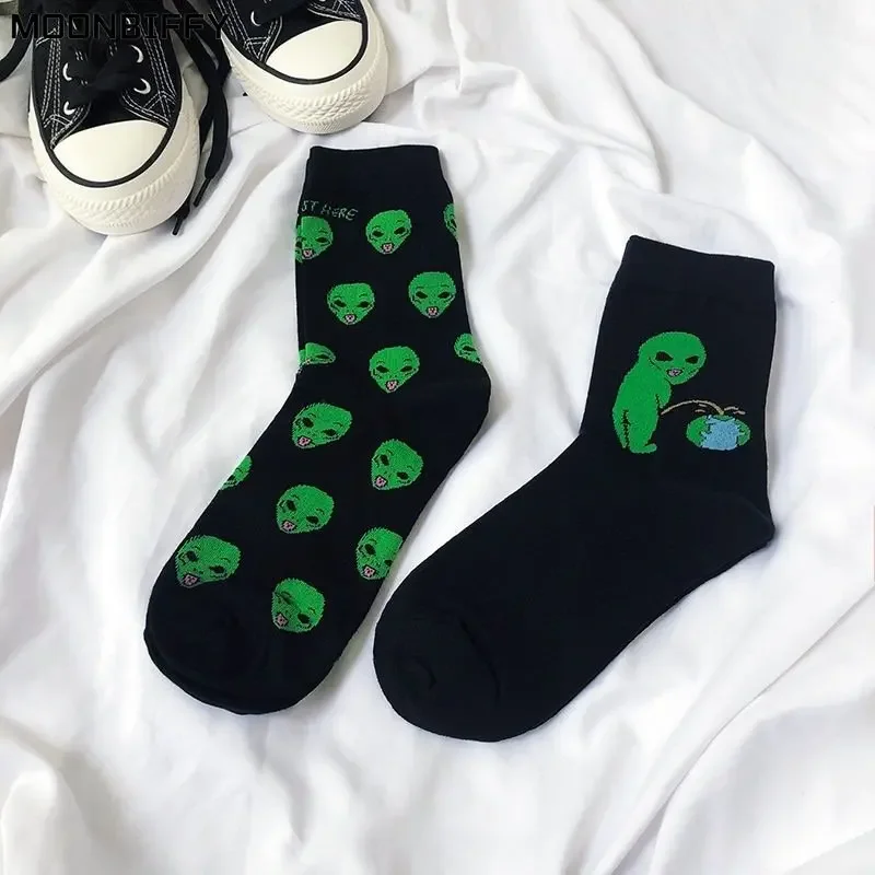 Calcetines de algodón transpirables con diseño de Alien Planet para mujer, calcetín Unisex de divertida caricatura de gato creativo, 1 par, Otoño e Invierno