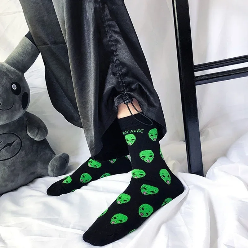 Calcetines de algodón transpirables con diseño de Alien Planet para mujer, calcetín Unisex de divertida caricatura de gato creativo, 1 par, Otoño e Invierno - Imagen 4